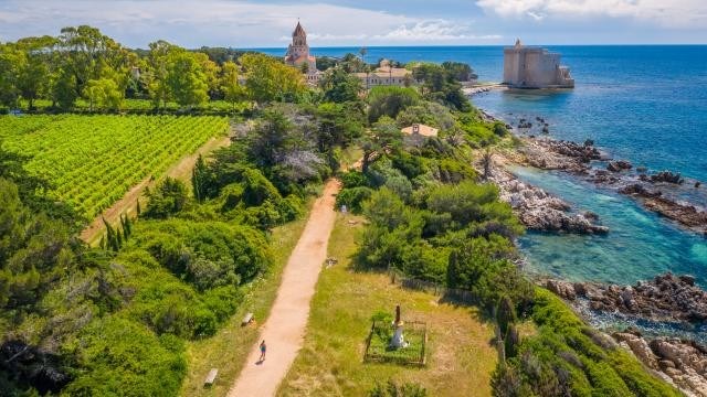 TRAVERSÉE BATEAU VERS L'ILE SAINT HONORAT