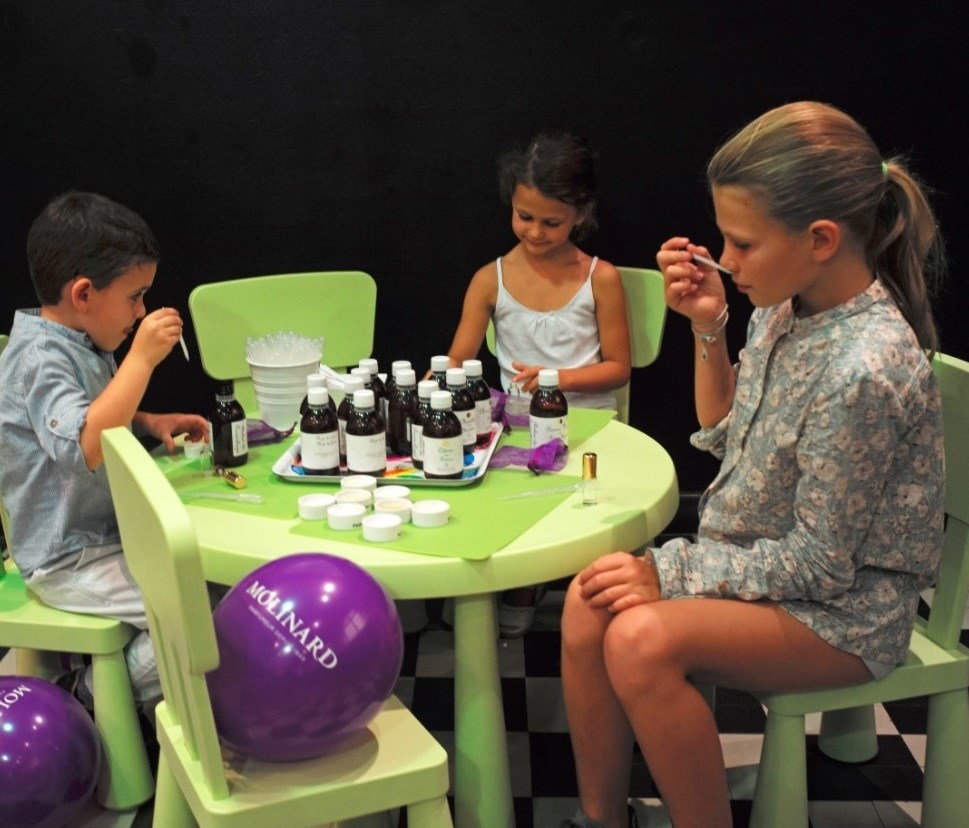 MOLINARD - LE PETIT PARFUMEUR 30ml - 30min