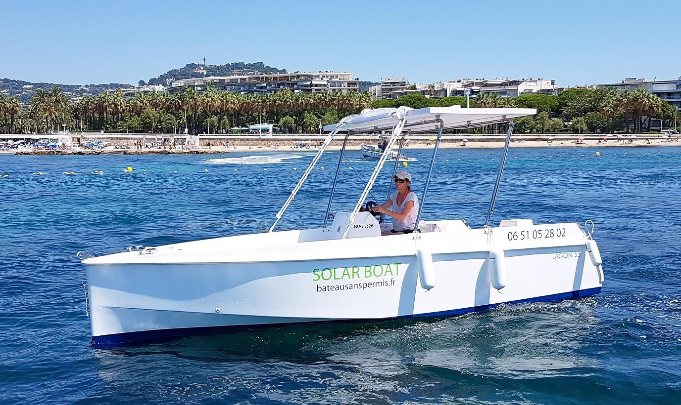 LOCATION BATEAU SANS PERMIS A CANNES - JOURNEE